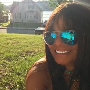 Meet your Posher, Sandra